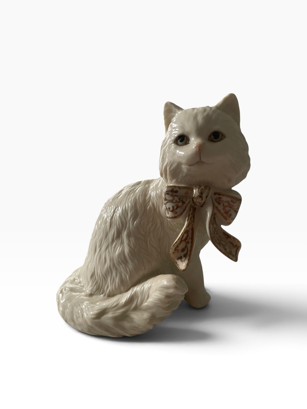 Lenox Fine China Cat Sculpture Sitting Pretty